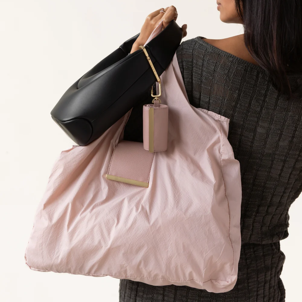Keychain Tote Bag – Foldable, Recycled Vegan Leather & Nylon, Holds Up to 50 lbs
