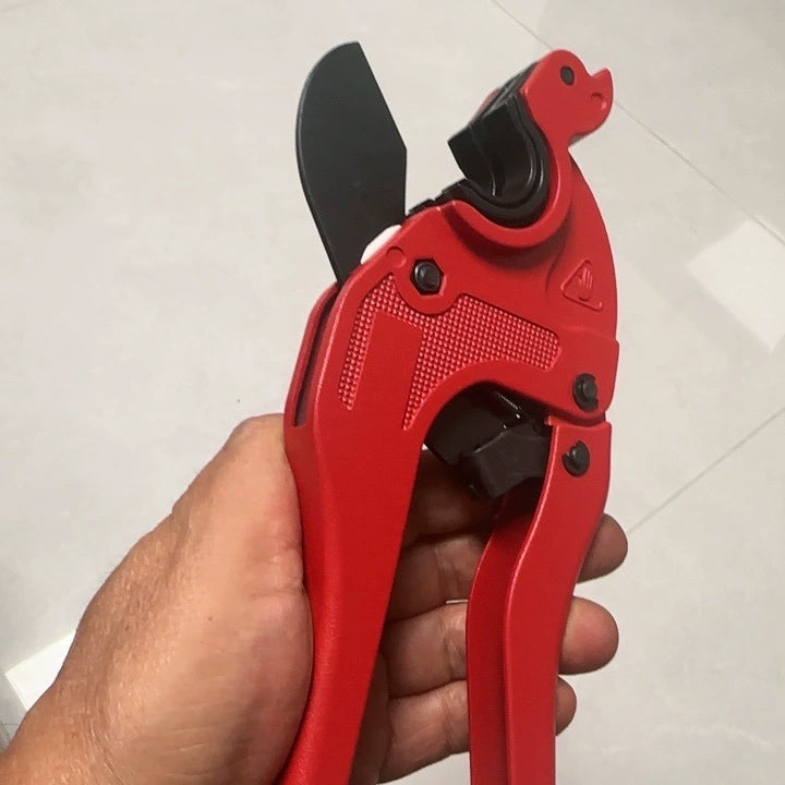 Multifunction PVC Pipe Cutter – Clean, Precise Cuts for Plastic Pipes, 3-in-1 Design