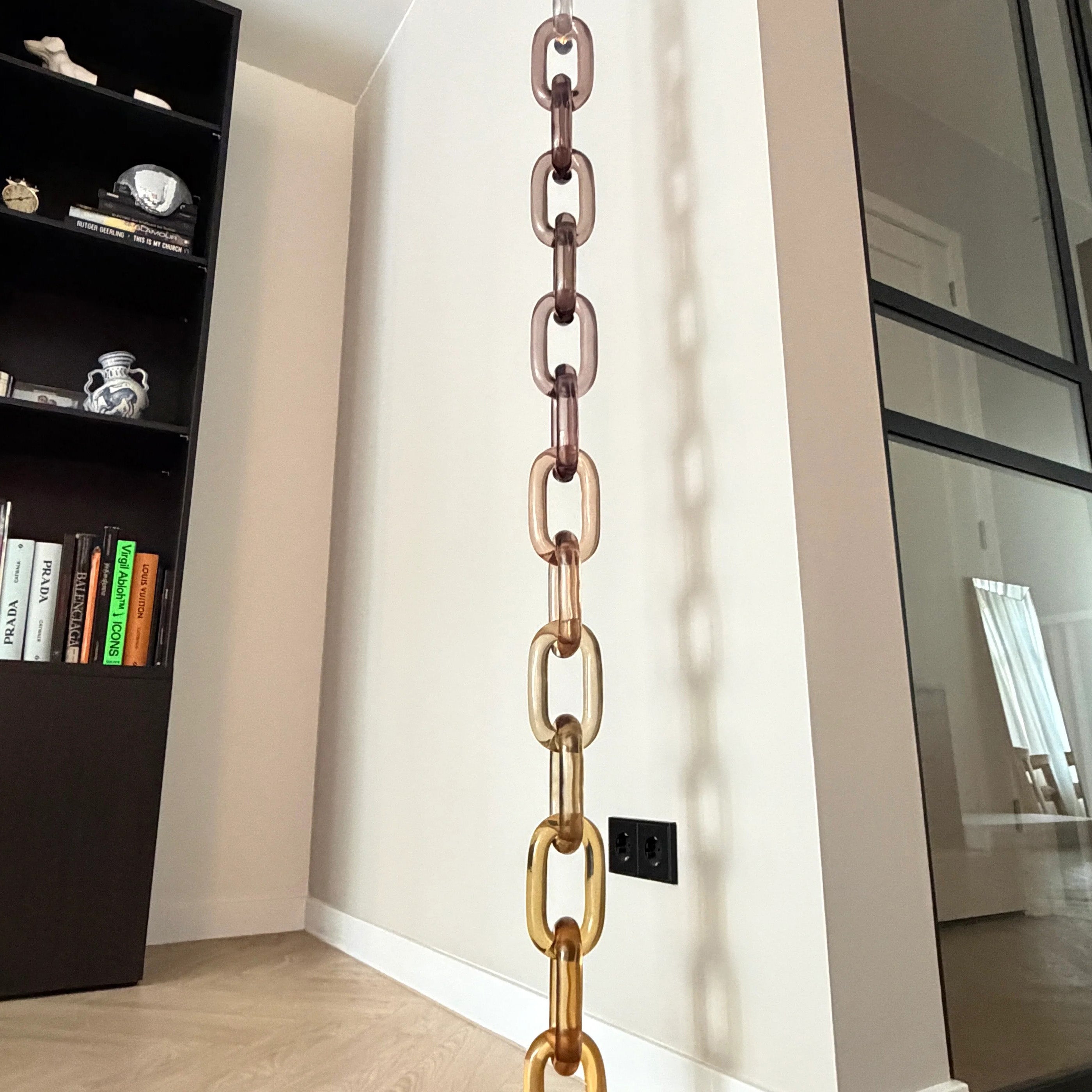 Wall & Ceiling Infinity Hook – Metal Mount for Art Installations, Cables & Displays, 35‑Link Capacity