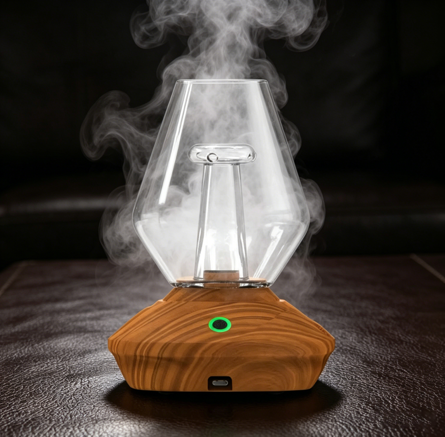 The atomizer is compatible with 510 threaded cartridges