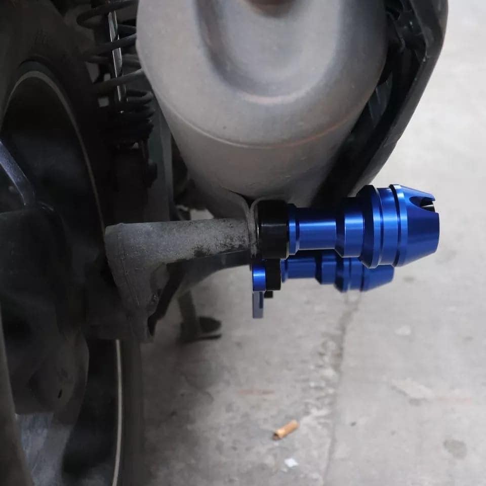 CNC Frame Sliders – Aircraft‑Grade Aluminum, Delrin Pucks, Bolt‑On Protection for Maxi‑Scooters
