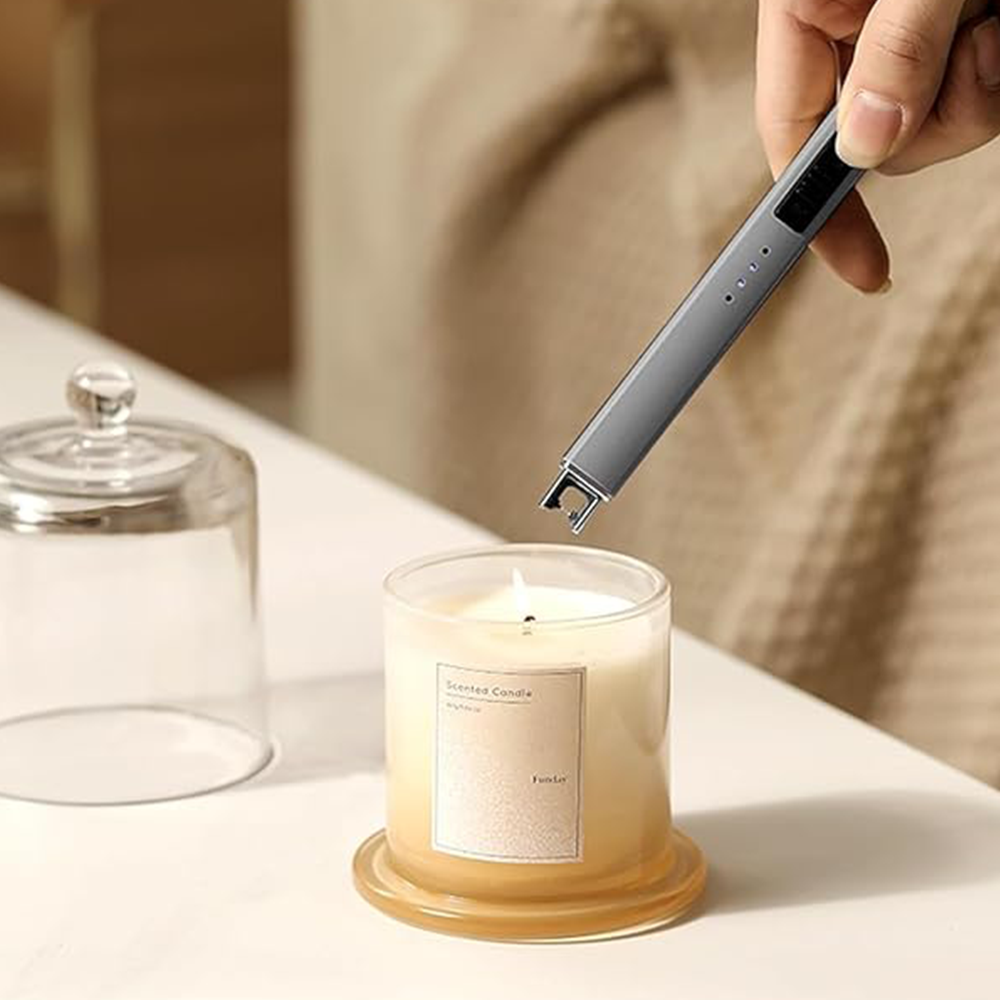 Electronic candle lighter with USB arc charging