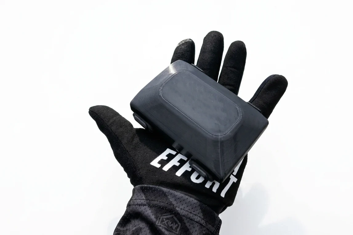Tool Bar Pad – Integrated Storage for Multi‑Tool, Minimalist Design, Universal Fit
