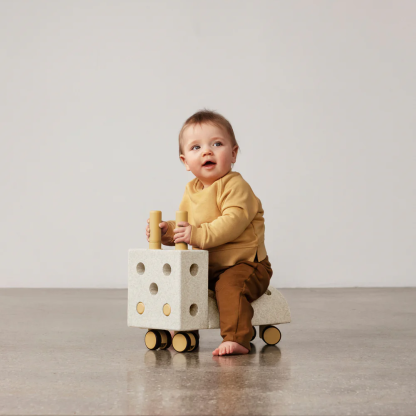 360° Multi‑Directional Ride‑On Toy – Moves Any Direction, for Toddlers 1–3, Builds Balance & Coordination