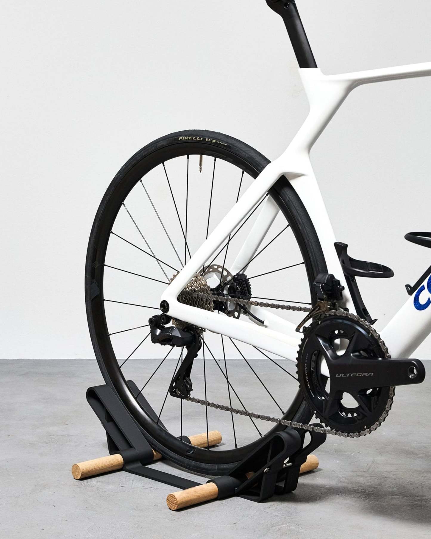 Bicycle Stand – Vertical Bike Display with Solid Oak Design