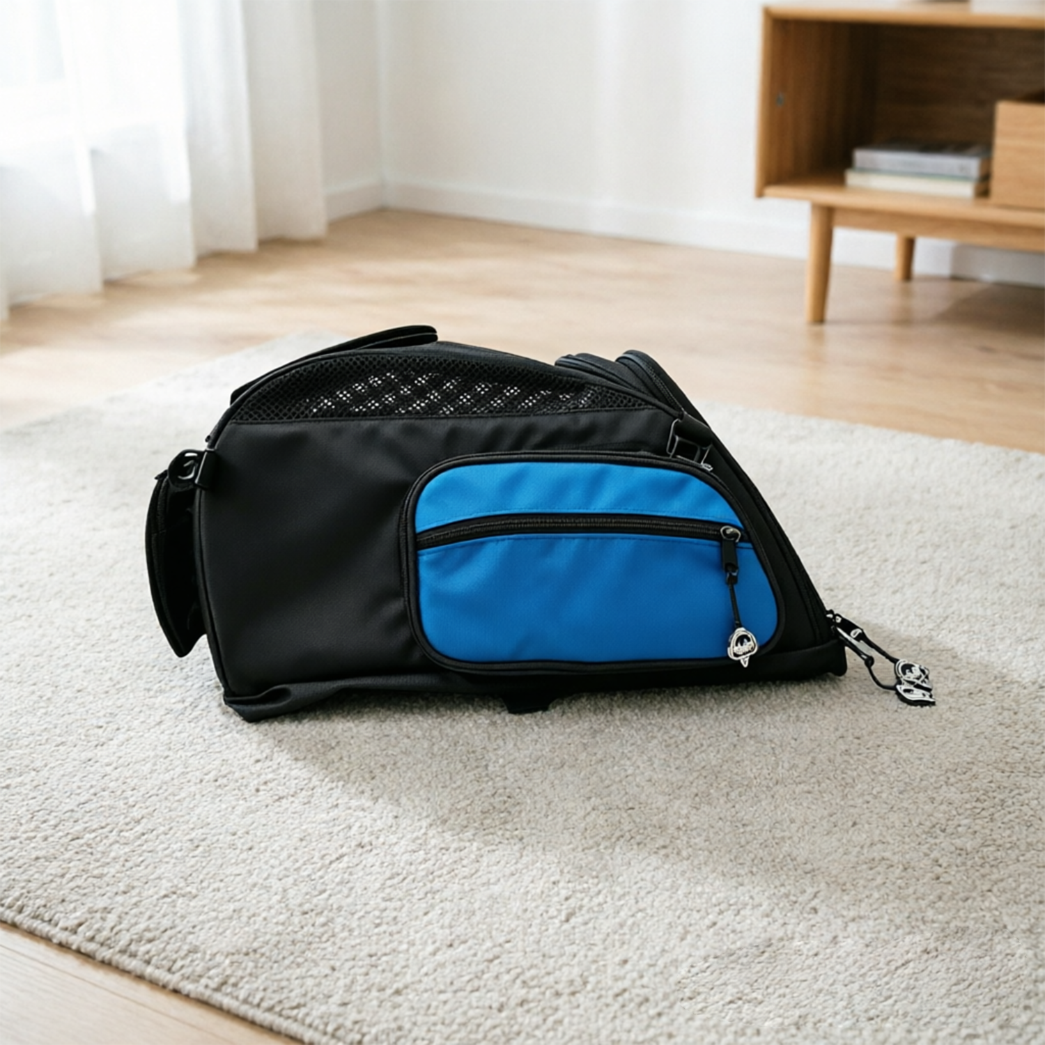 Motorcycle Pet Backpack – Tank‑Mounted Carrier for Dogs & Cats, Up to 12kg