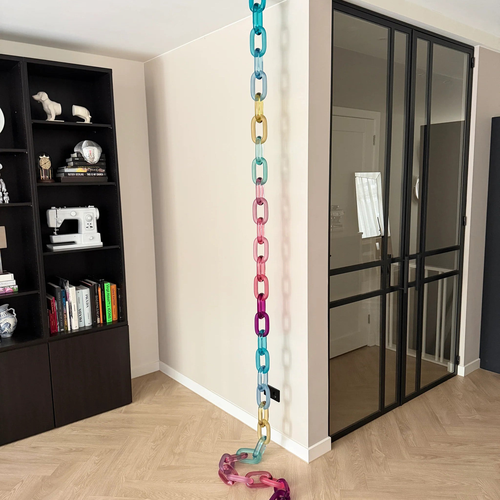 Wall & Ceiling Infinity Hook – Metal Mount for Art Installations, Cables & Displays, 35‑Link Capacity