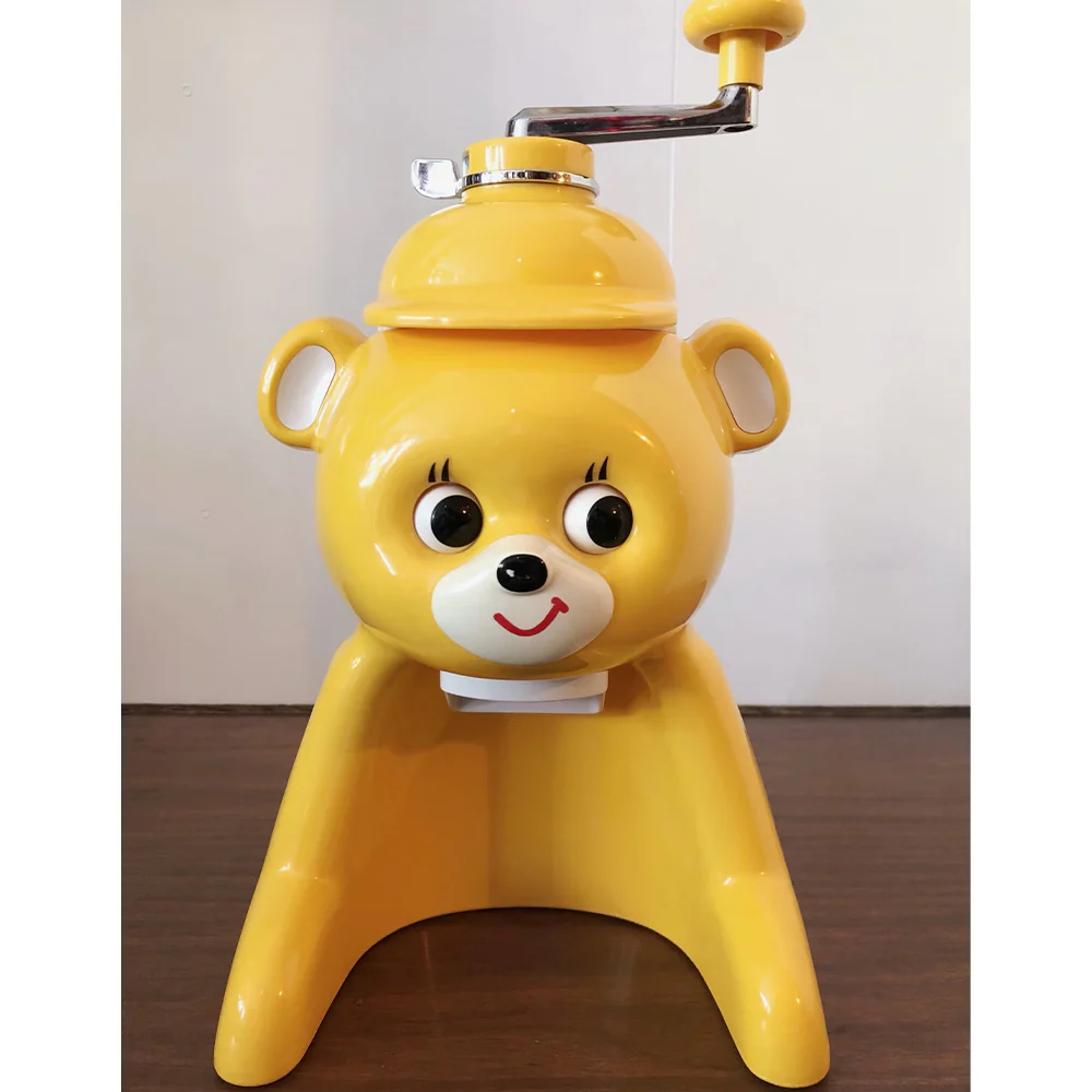 Retro Bear-Shaped Ice Shaver – Manual Spiral Handle, Stainless Steel Blade for Homemade Shaved Ice