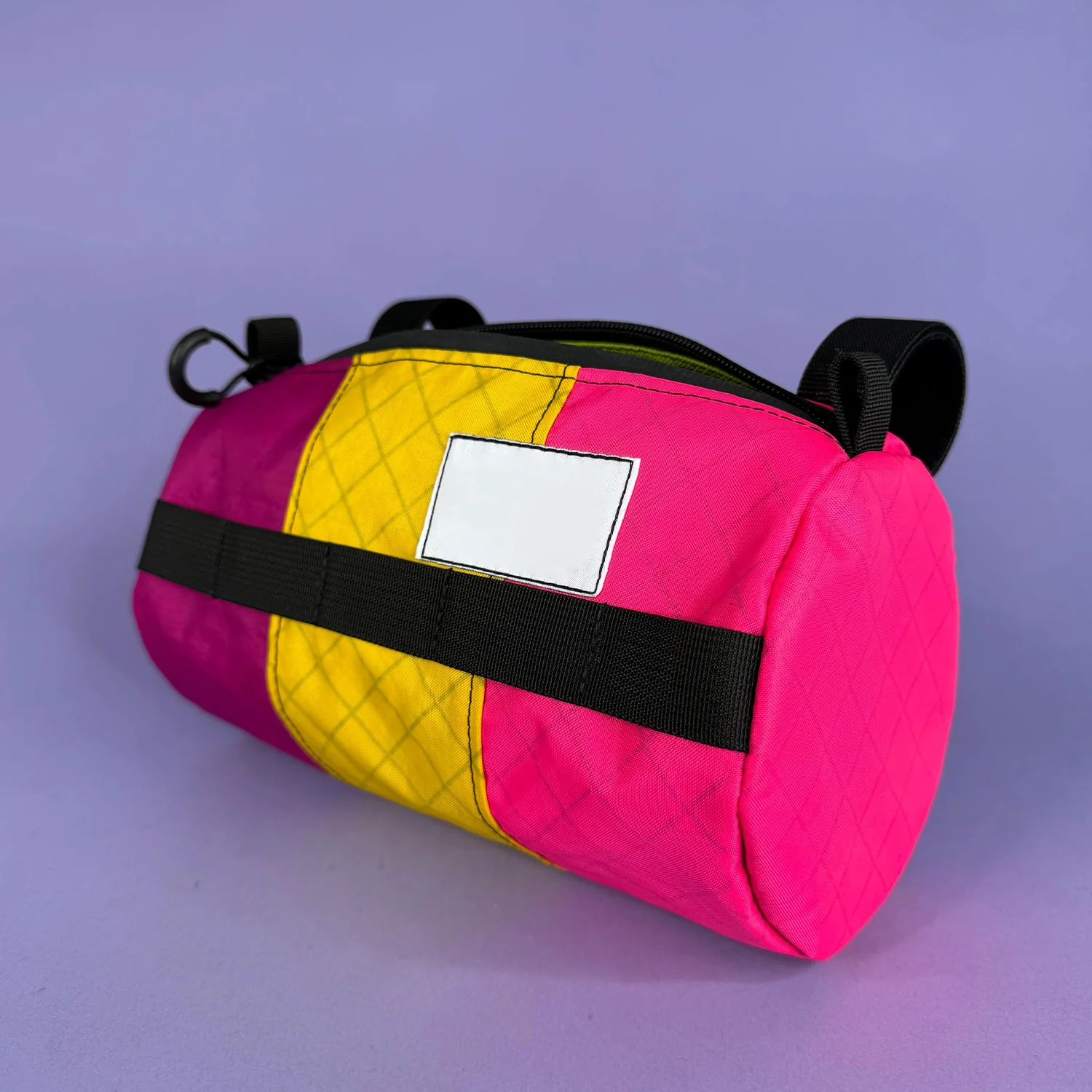 Bike Snack & Gear Storage System – Triangular Food Bag + Handlebar Roll Bag for Cycling Adventures