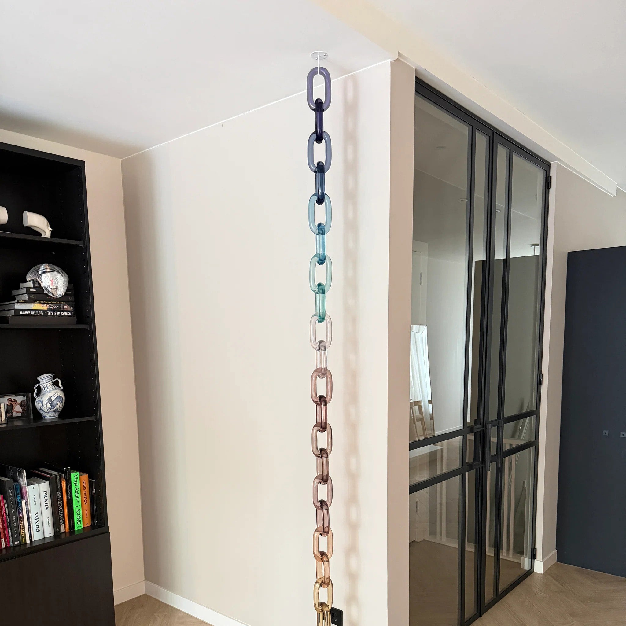 Wall & Ceiling Infinity Hook – Metal Mount for Art Installations, Cables & Displays, 35‑Link Capacity