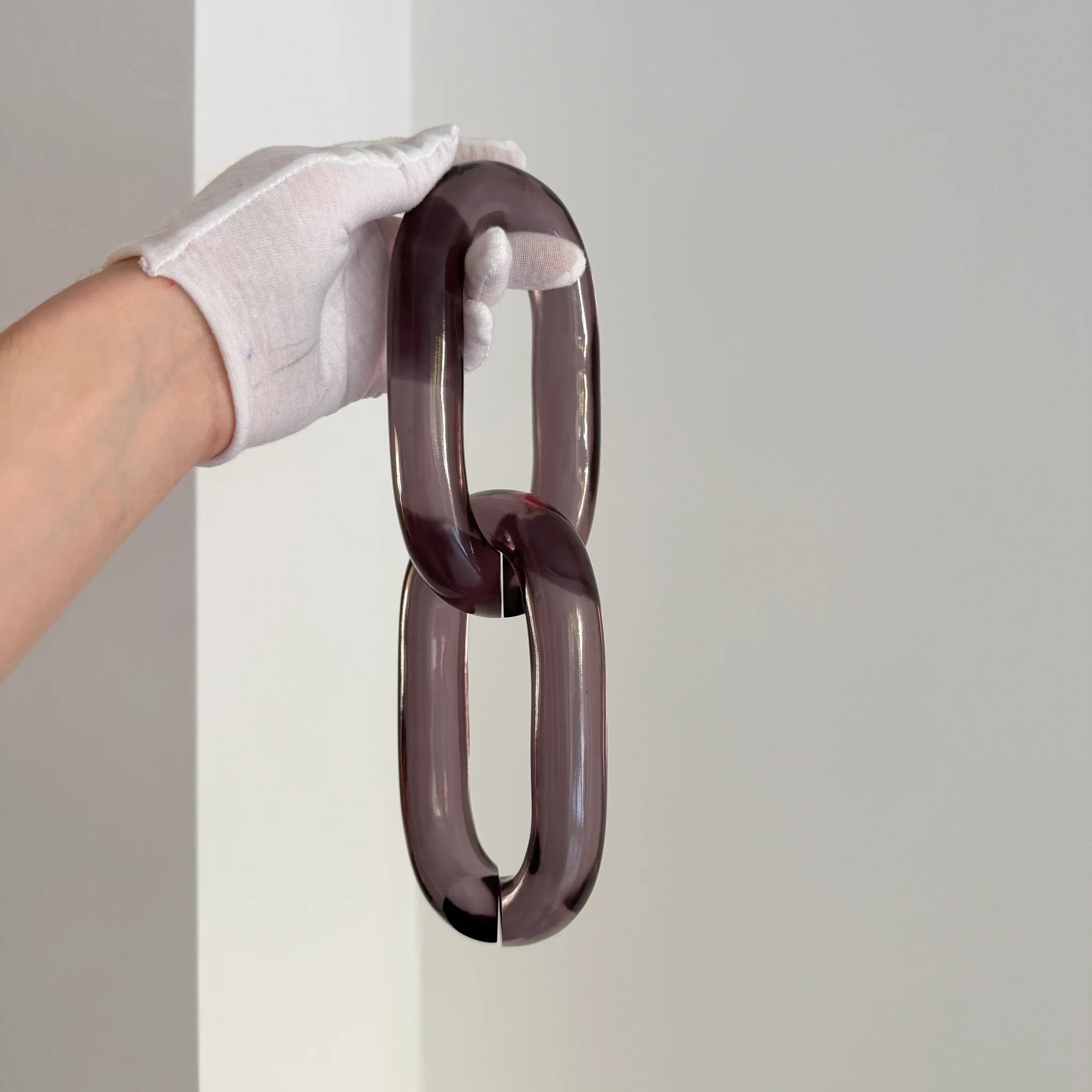 Wall & Ceiling Infinity Hook – Metal Mount for Art Installations, Cables & Displays, 35‑Link Capacity
