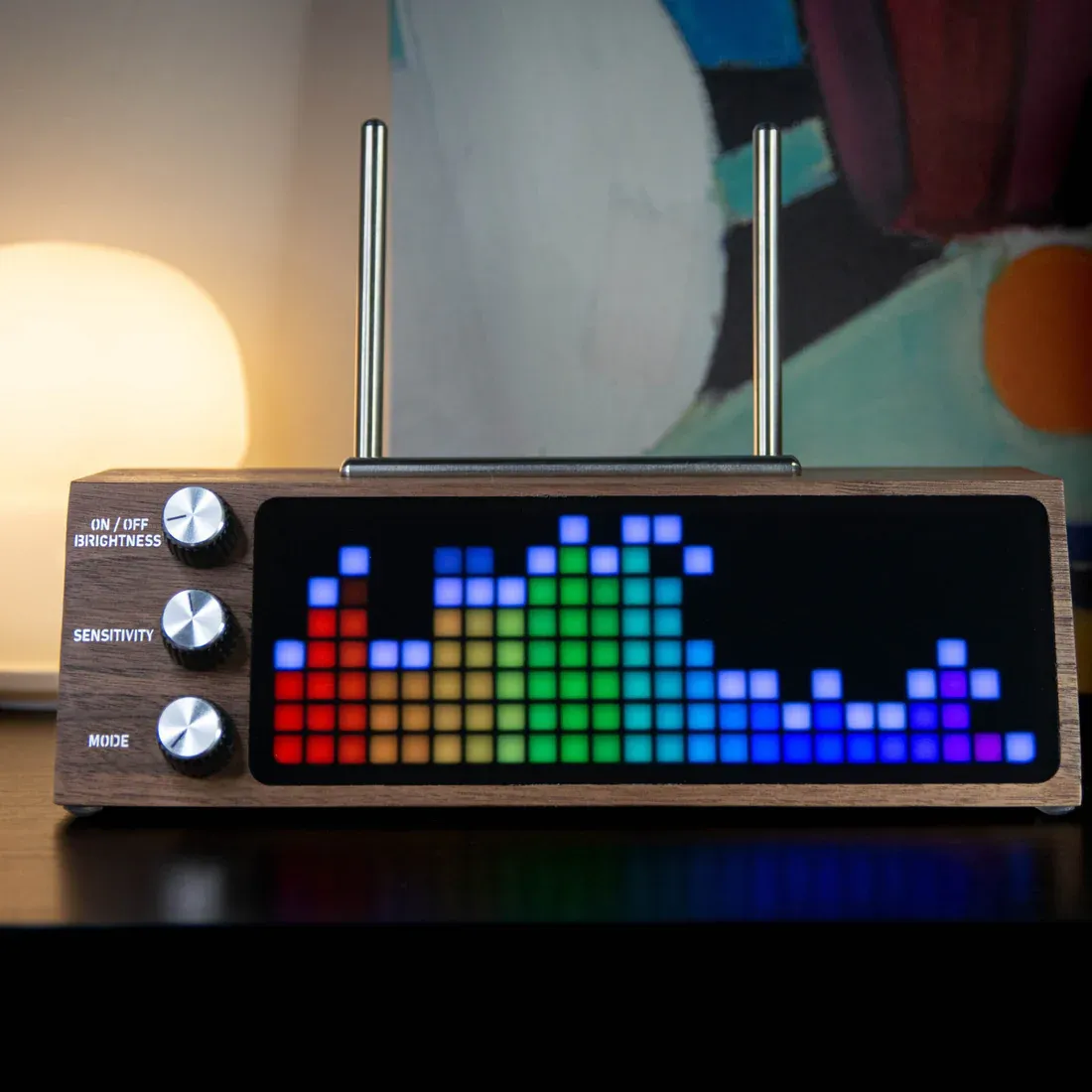 Smart Vinyl Record Stand – Music Visualizer with LED Screen, 13 Visual Modes, Built‑in Mic