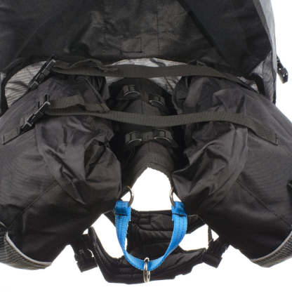 Adjustable Dog Backpack – Roll‑Top Pockets, Rain Cover, Aramid‑Reinforced, Rear Leash Attachment