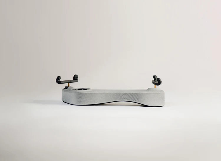 Smart shoulder support specifically designed for violins and violas