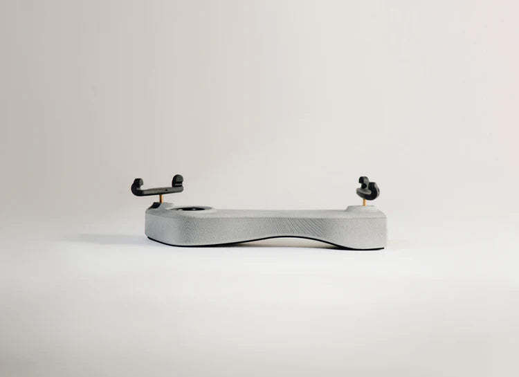 Smart shoulder support specifically designed for violins and violas