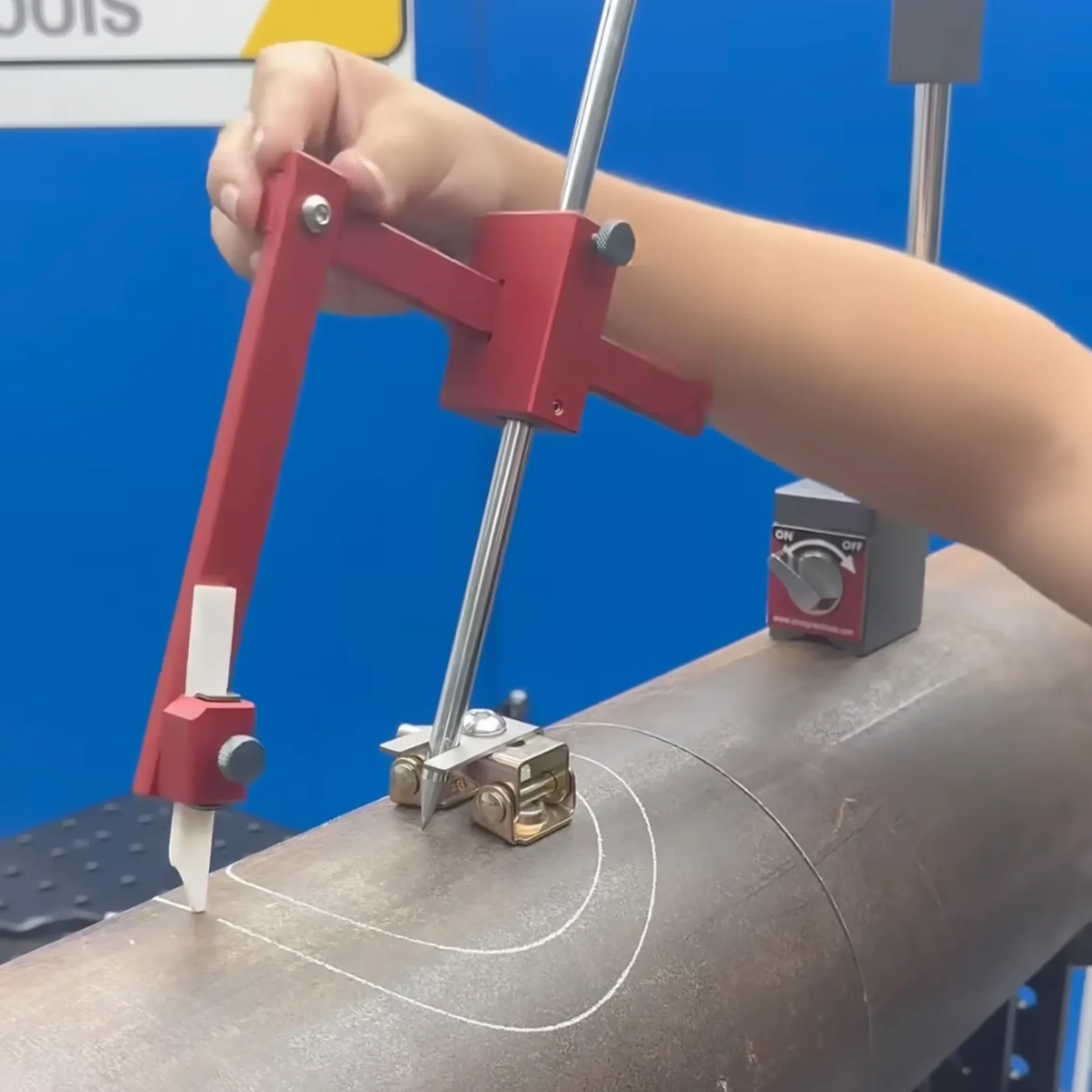 Adjustable Round Hole Marker Tool