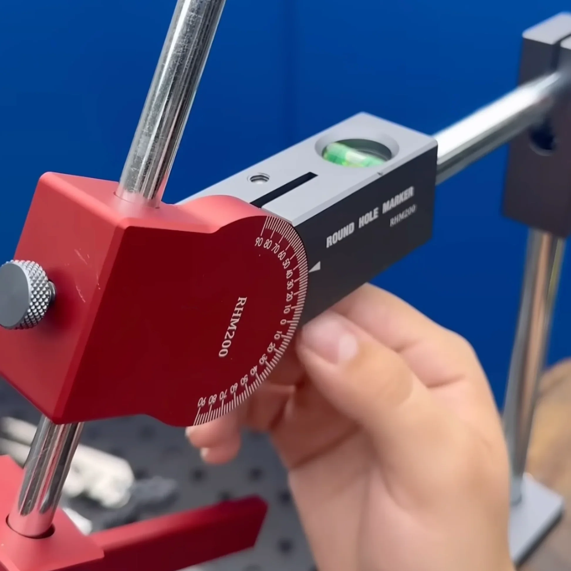 Adjustable Round Hole Marker Tool