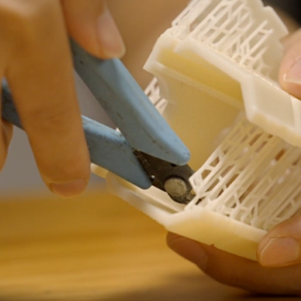 Wireless ultrasonic cutting machine