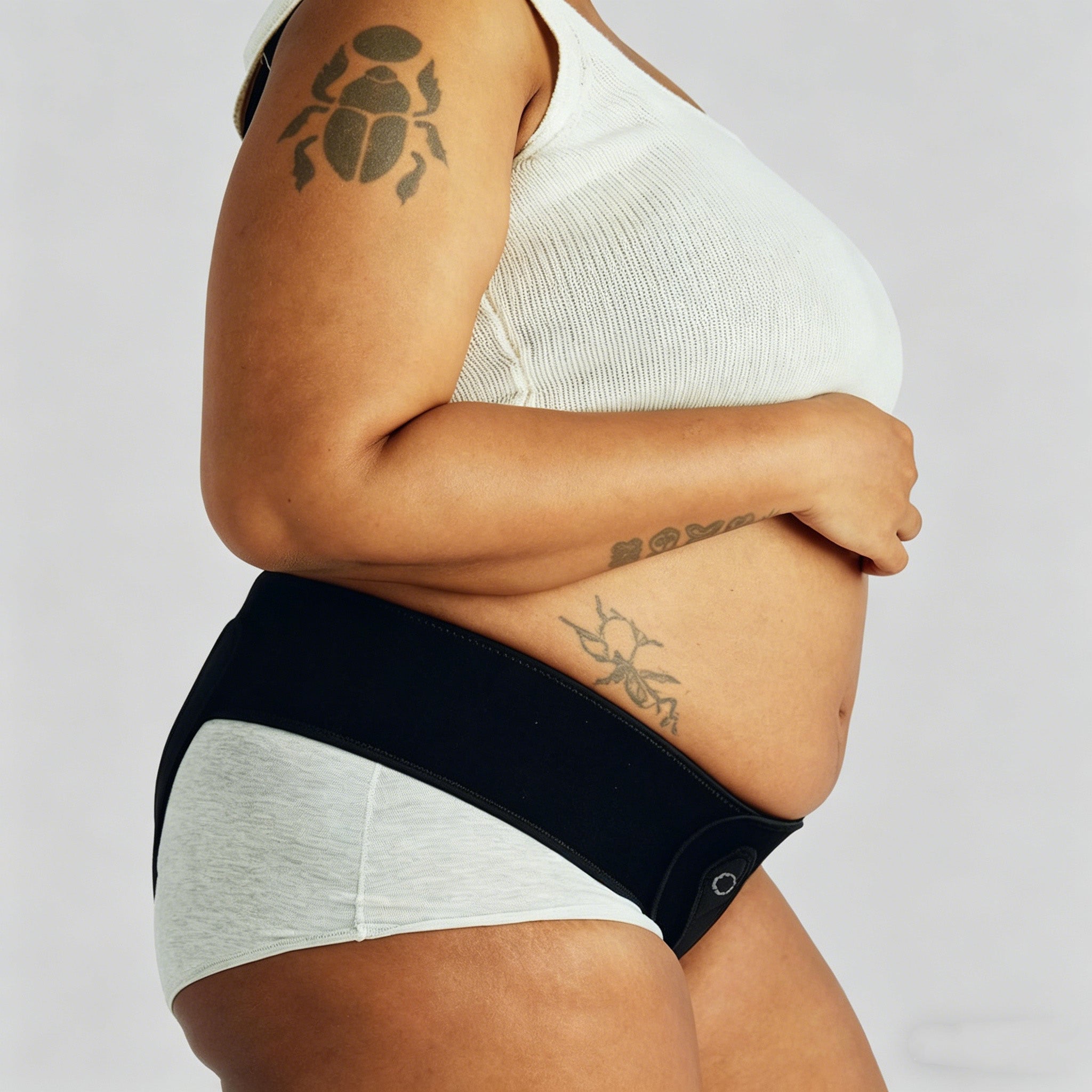 V-shaped sling-style pelvic support belt