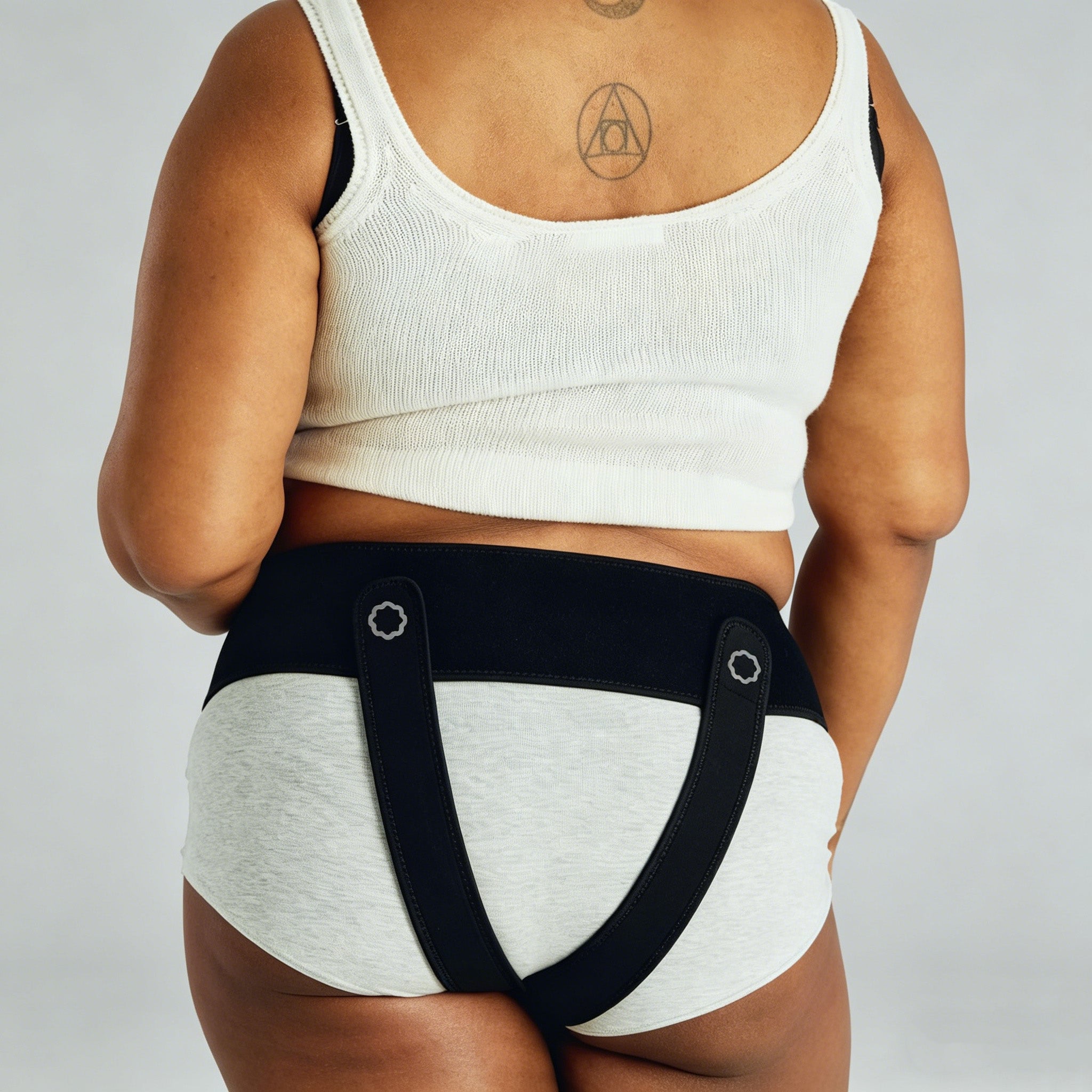 V-shaped sling-style pelvic support belt