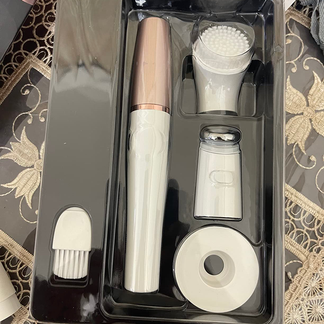 Facial Hair Remover – 3-in-1 Epilator, Cleansing Brush & Toning Device for Women