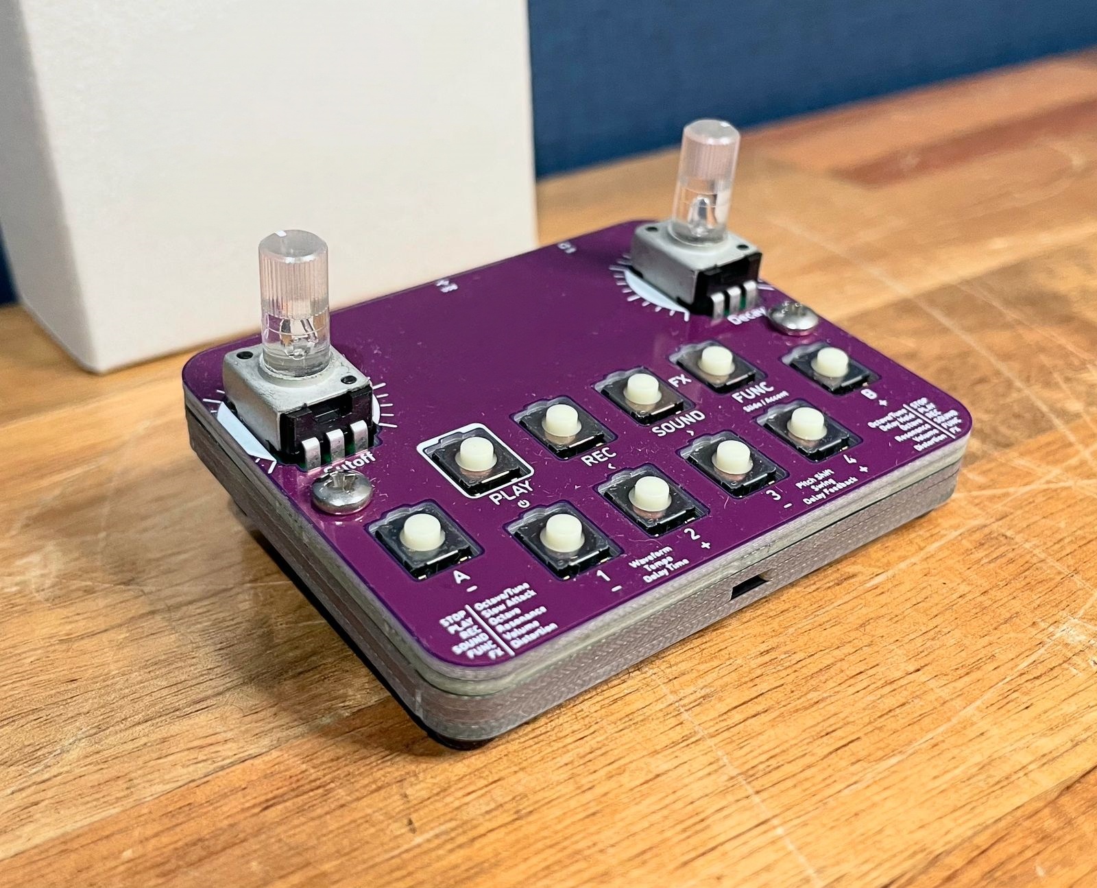 Ultra-Portable Acid Bass Synthesizer with 16-Step Sequencer, Built-In Effects & Pocket-Sized Music Creation