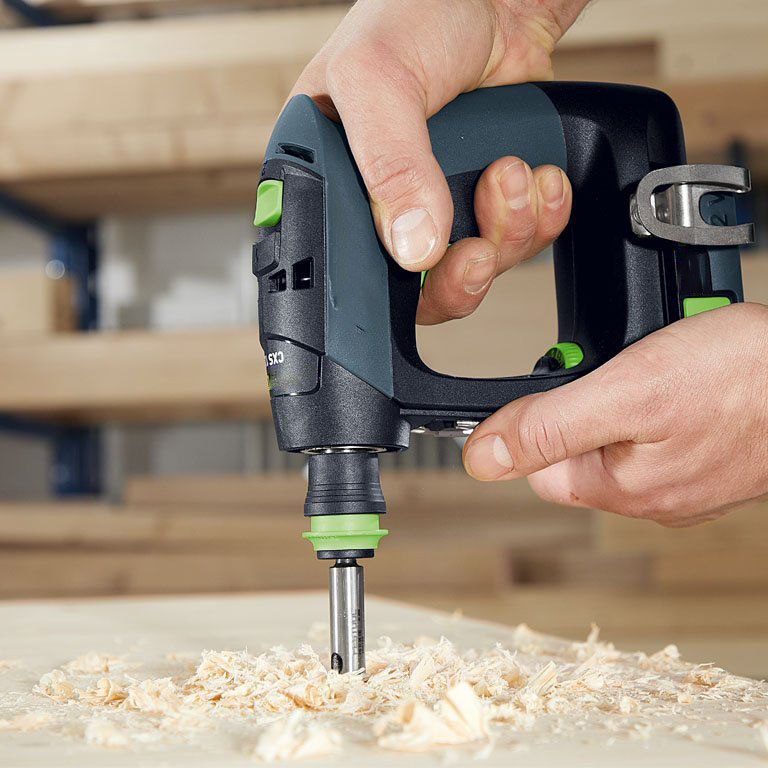 Convenient Cordless Drill Kit