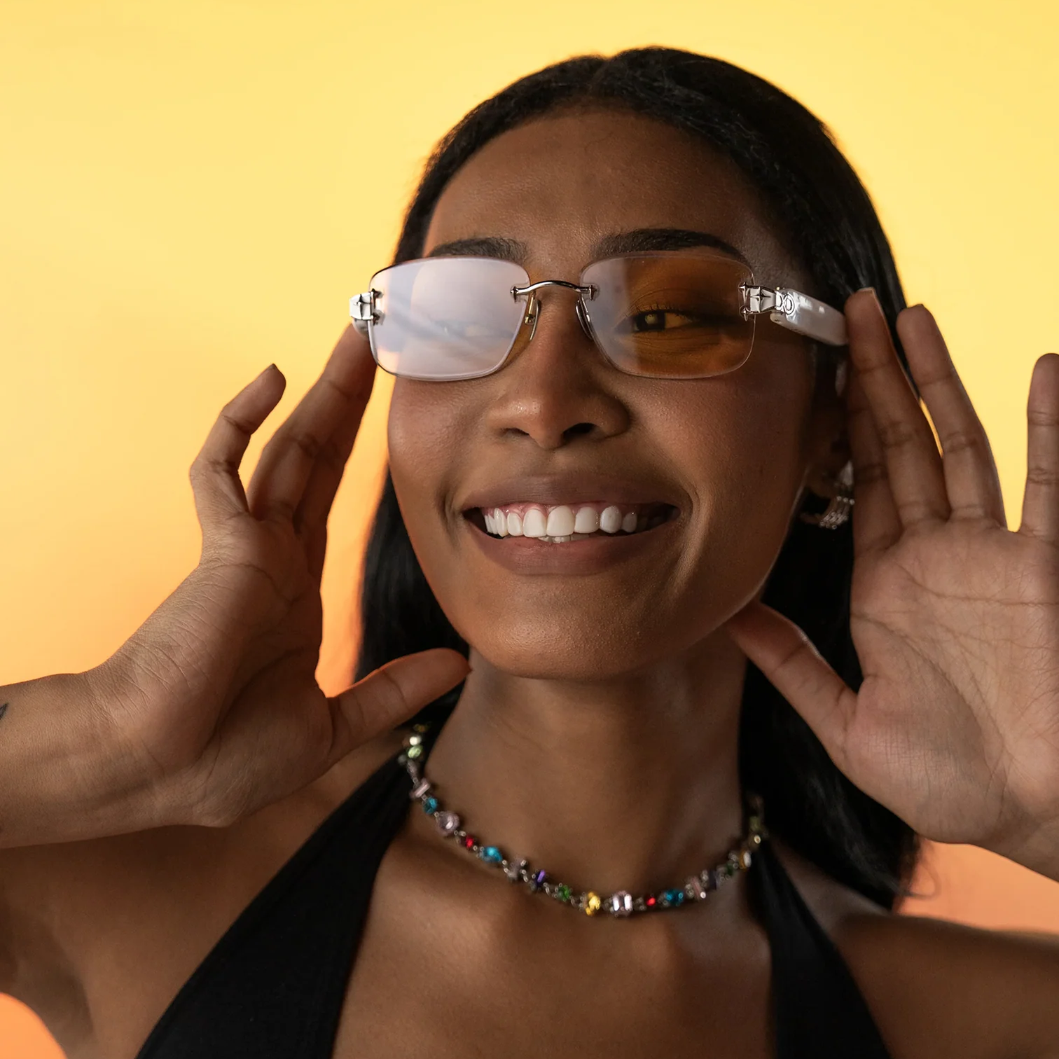 Color-Changing Sunglasses – Adjustable Lenses