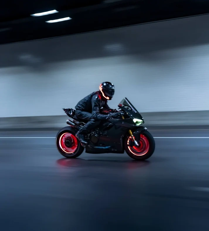 Wireless LED Motorcycle Wheel Light Rings with 360° Rim Glow, Remote Control & Night Riding Style Upgrade