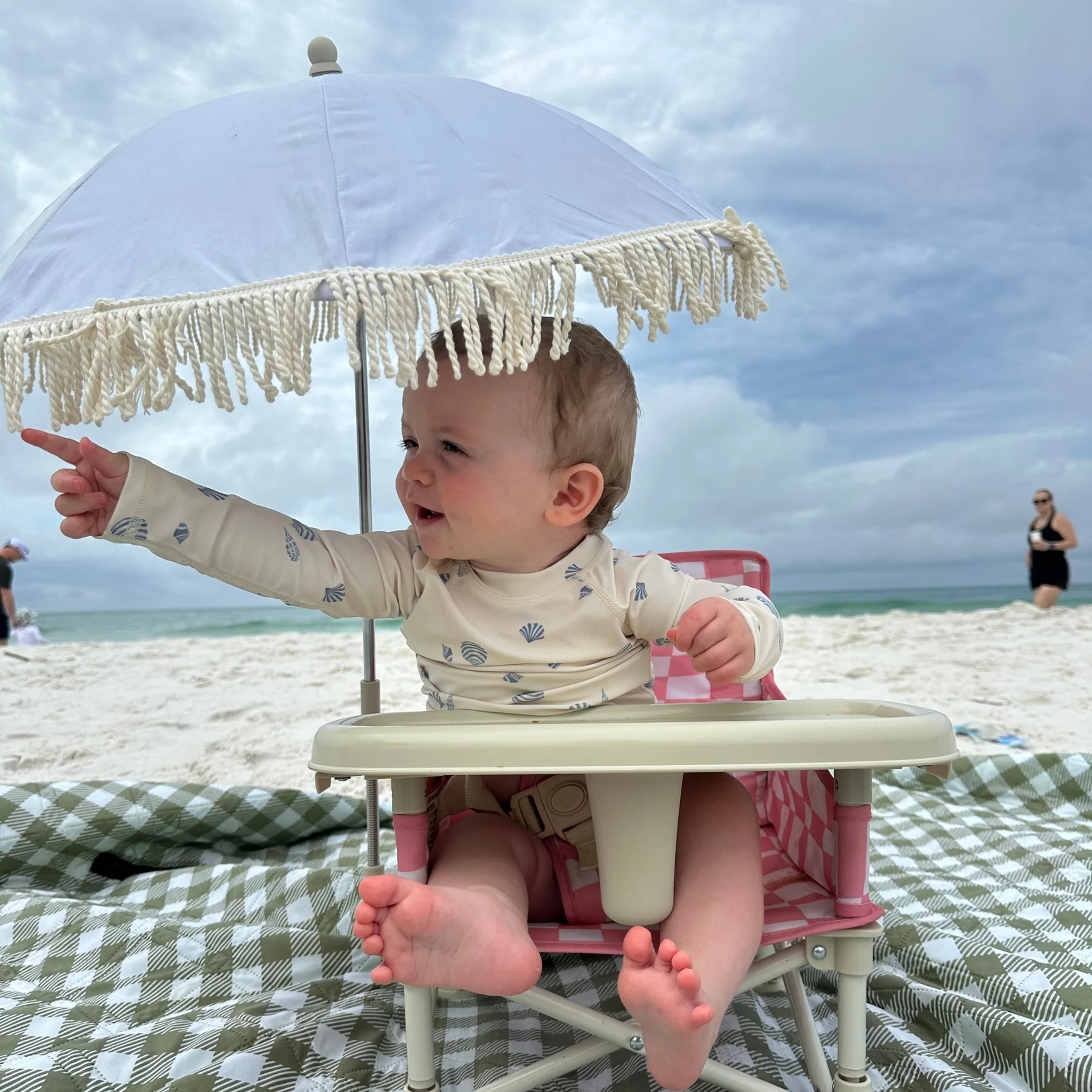 Compact Baby Umbrella with UV50+ Protection, Smart Clip Attachment & Travel-Friendly Design