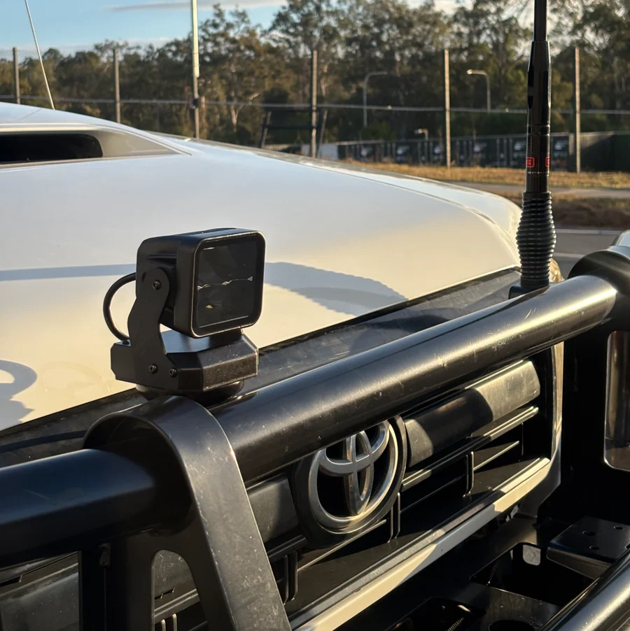 Remote Controlled Rotating LED Spotlight with 4800LM High Output, Waterproof Design & Adjustable Beam for Off-Road Vehicles, Boats and Outdoor Adventures