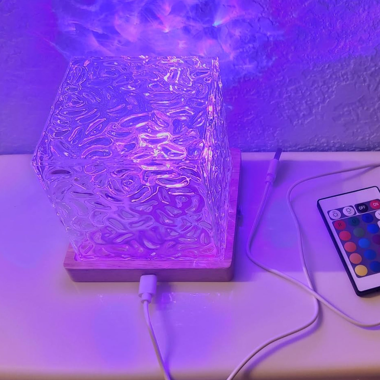 16-color gradient rotating wave projection light
