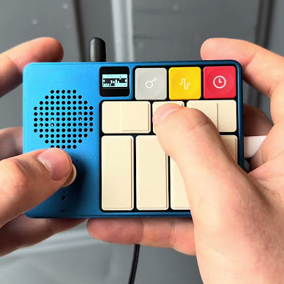 Compact Chord Synthesizer Portable Device