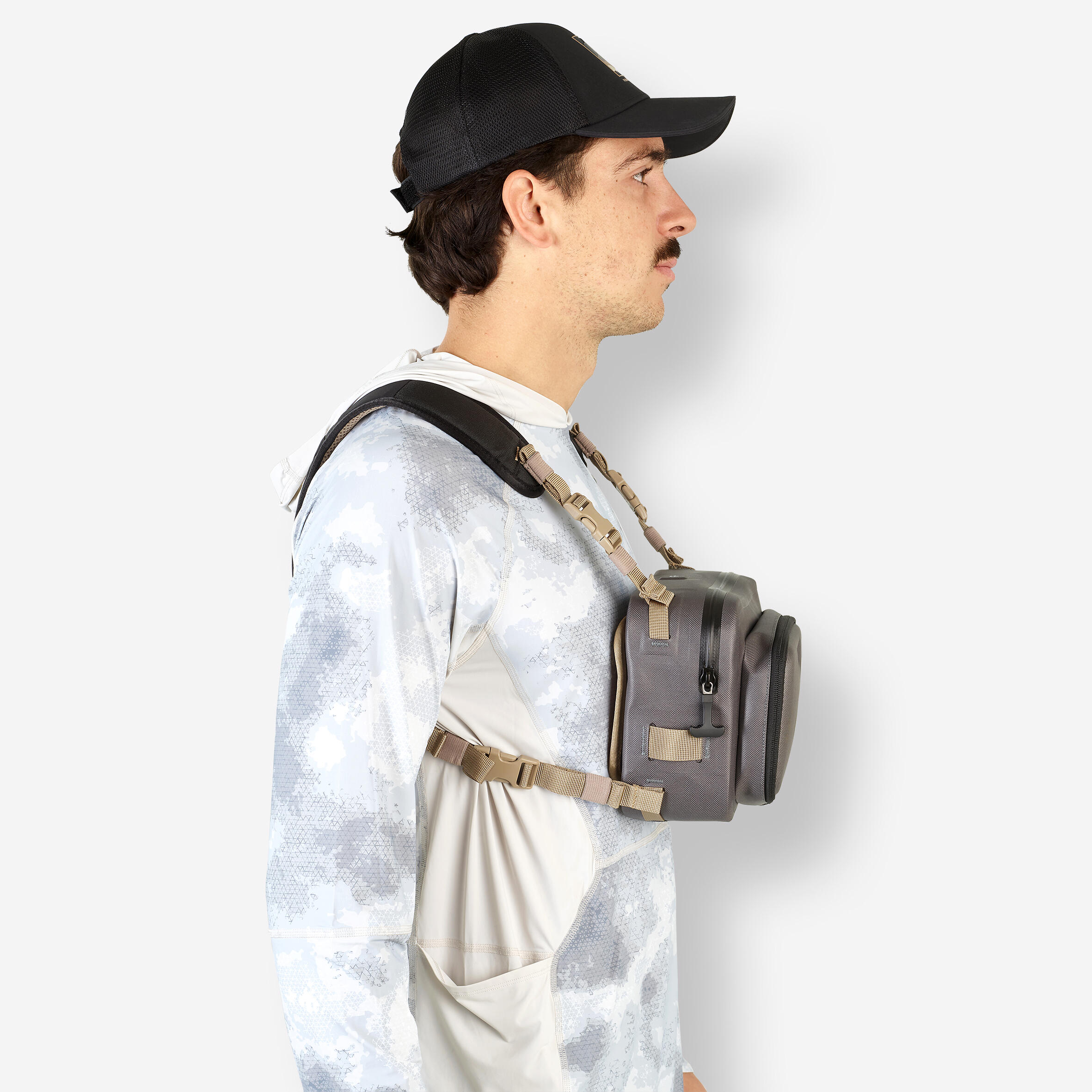 Fishing bag chest bag