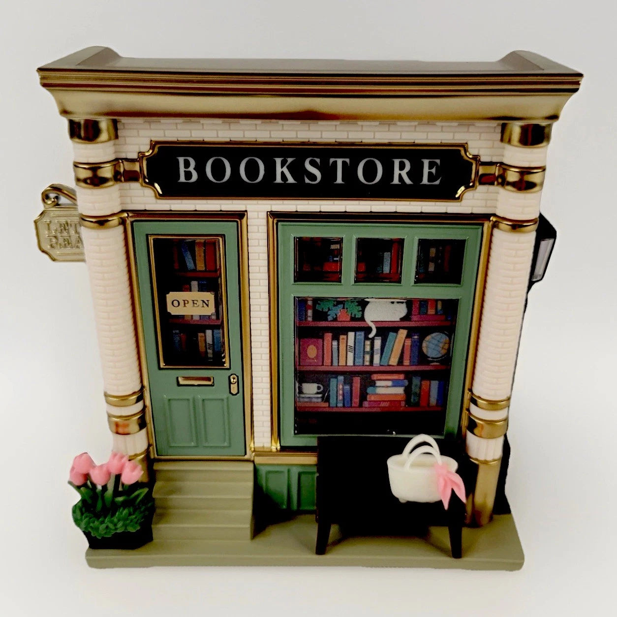 Bookstore Nightlight Projector – Fragrant Wallflower Refill Compatible