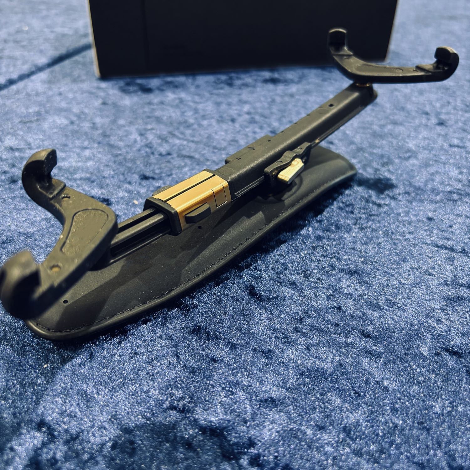 Adjustable Violin Shoulder Rest – 4/4 Size with Flexible Comfort Pad