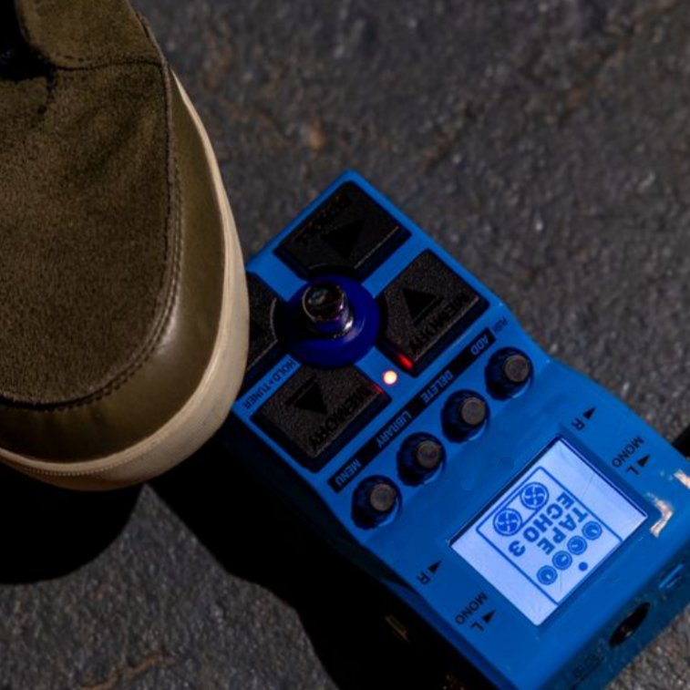 Stereo Multi-Effects Pedal for Guitar, Bass & Synths