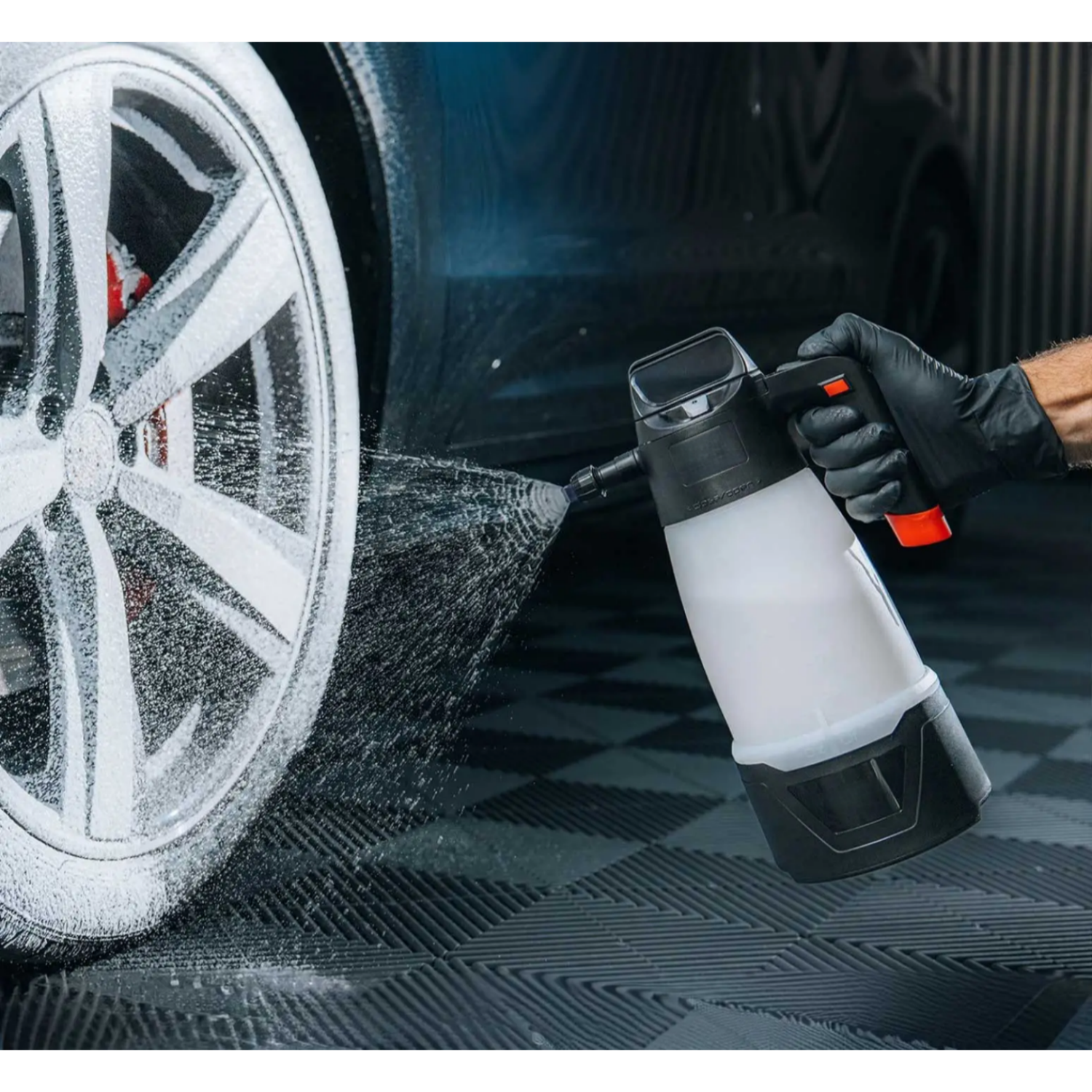 Effortless Foam Cleaning — Power Up Your Car Wash