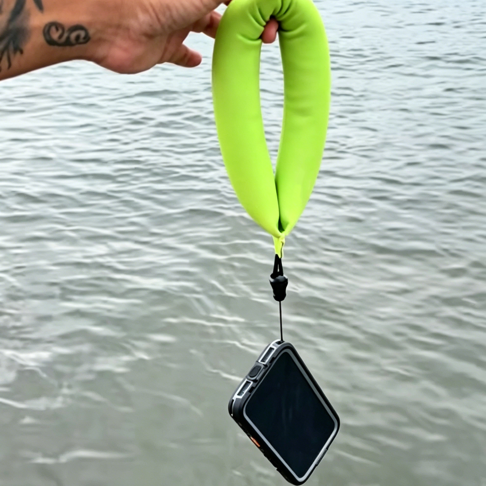 Floating Wrist Strap – Keep Your Devices Safe on Water