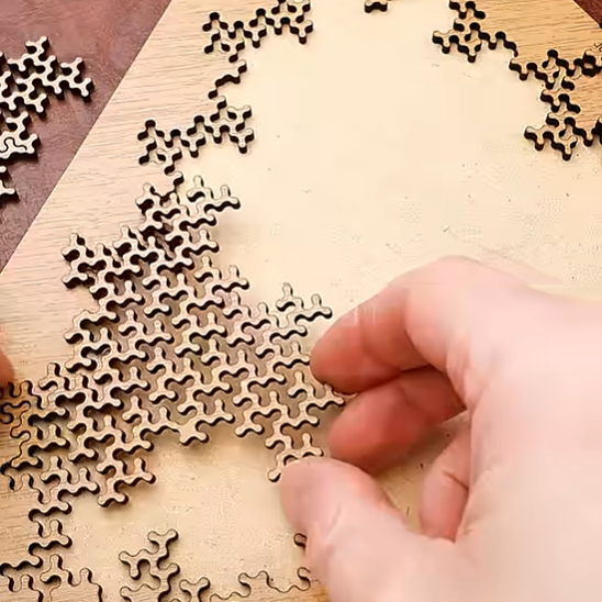 Fractal Jigsaw Puzzle – High Difficulty Brain Teaser
