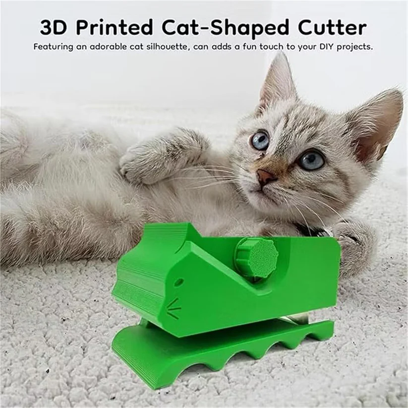 Cat scratching board cardboard cutter