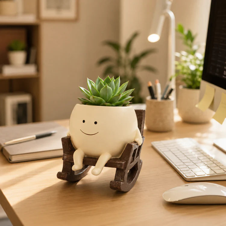 Cute Wobble Plant Pot – Decorative Mini Planter for Succulents & Small Indoor Plants