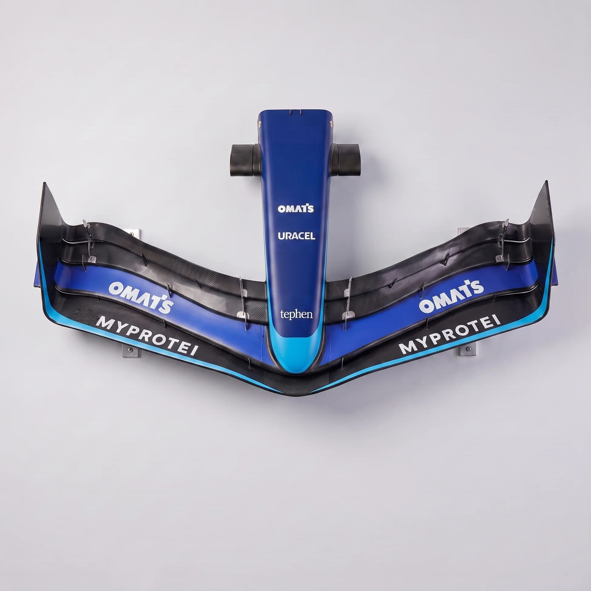 Racing-Inspired Wall Wing – Statement Decor for Garage, Office & Sim Rig 