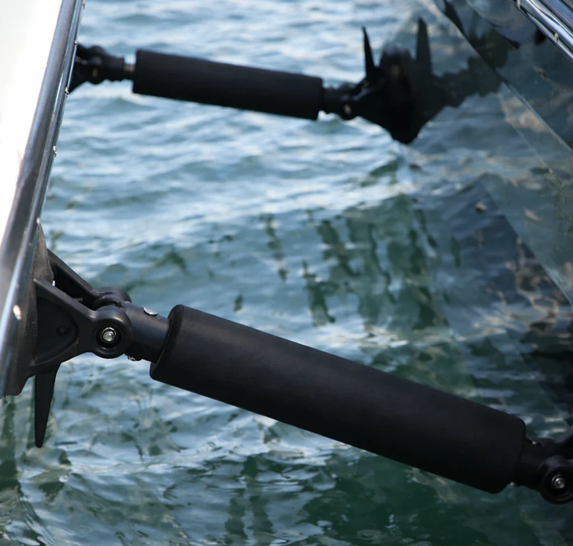 Hull clamps and hull suction cups