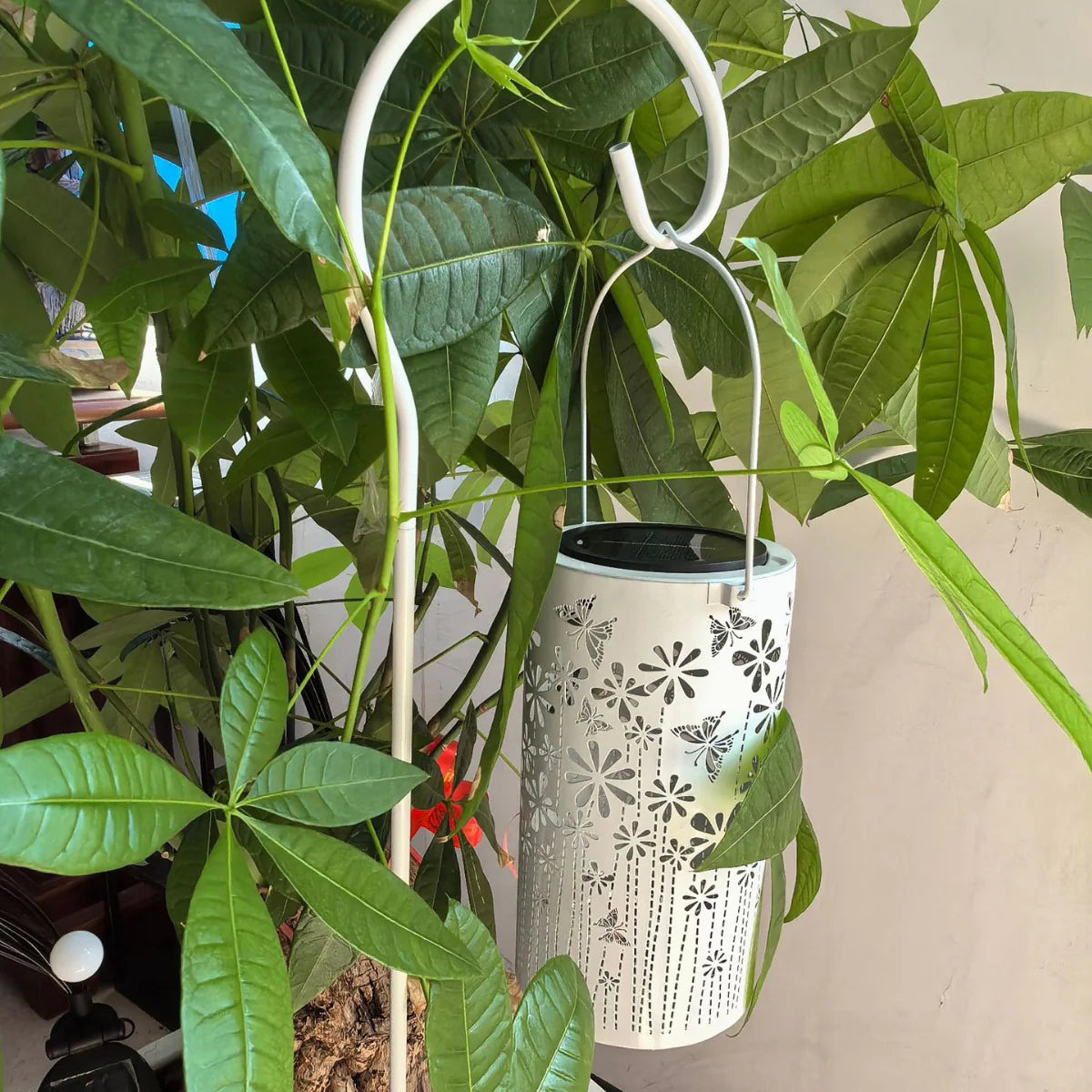 Modern Solar Lantern – Waterproof Butterfly & Peony Shadow LED Garden Landscape Light