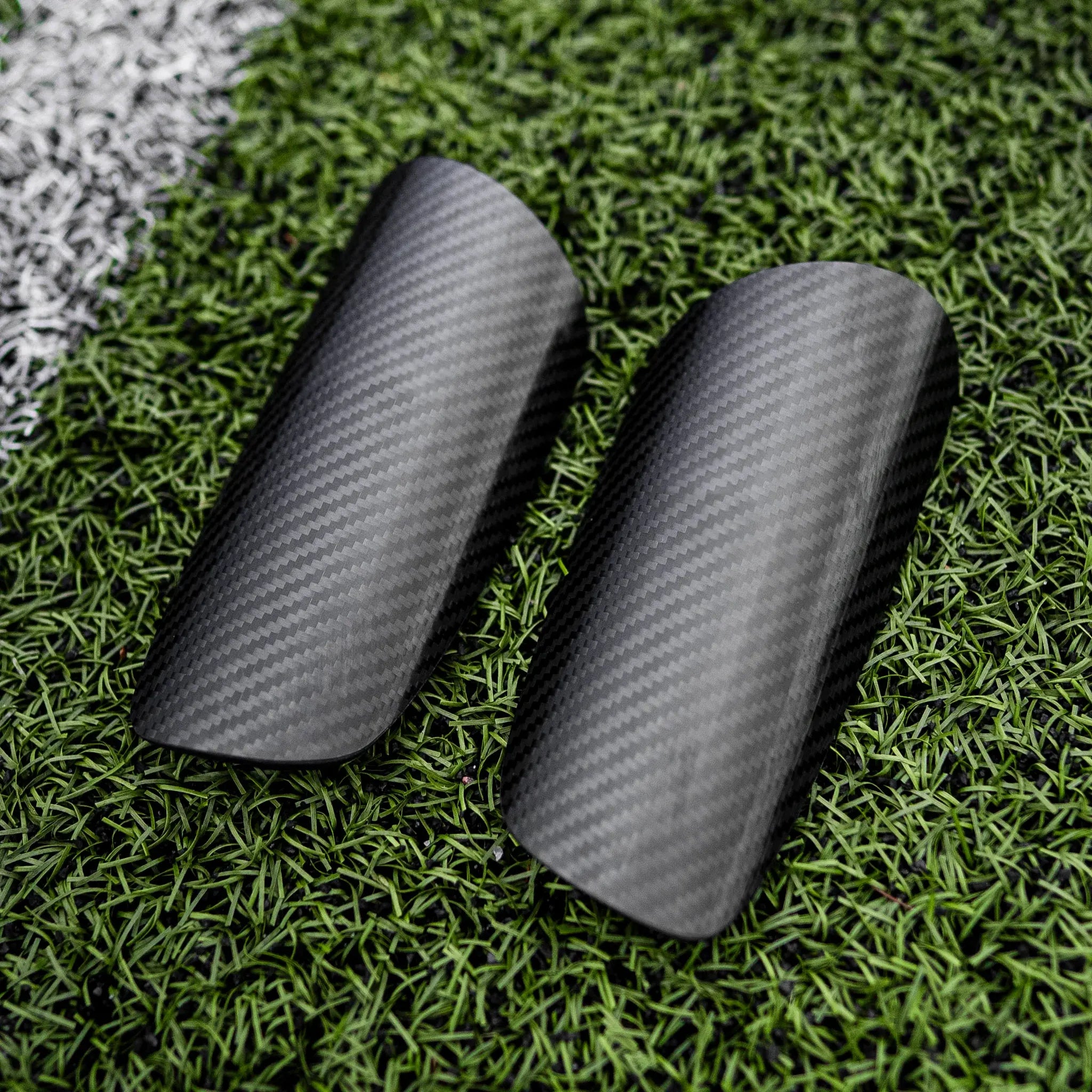 Ultra-Light Carbon Fiber Shin Guards – Flexible Protective Soccer Shin Pads