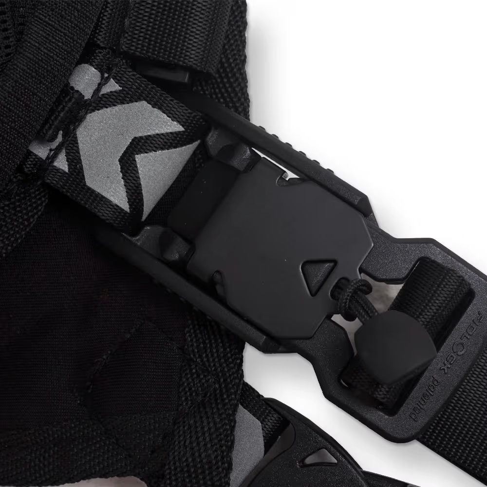 Winter Chest Pack with EL Wire – Hands-Free Access for Ski, Snowboard & Adventure