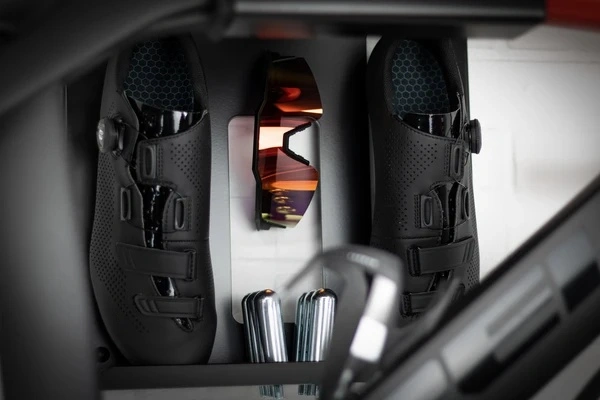 Bike Wall Mount – Stylish & Sturdy Storage Solution for Your Ride 