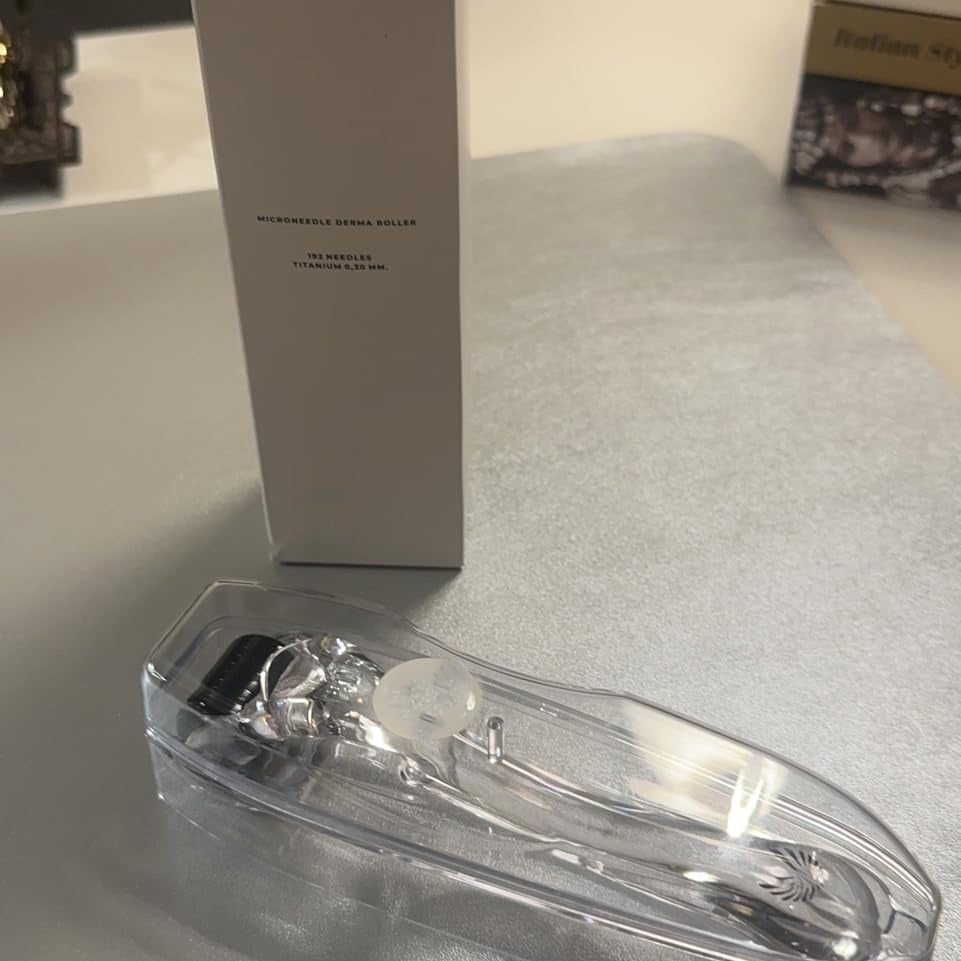 Derma Roller with Storage Case – 192 Microneedles Skin Care Tool