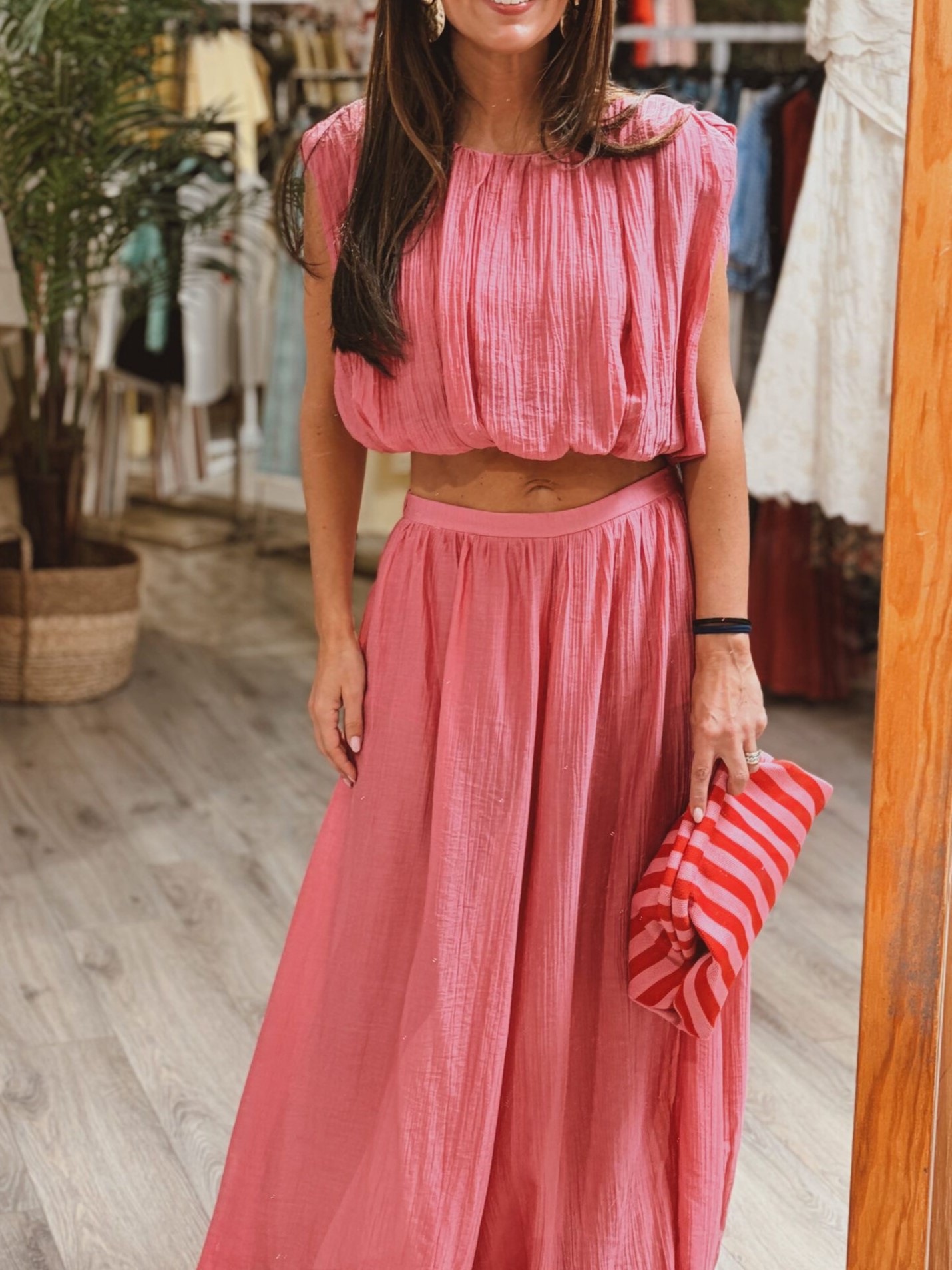 Pink Sleeveless Crop Top And Flowy Trousers Set